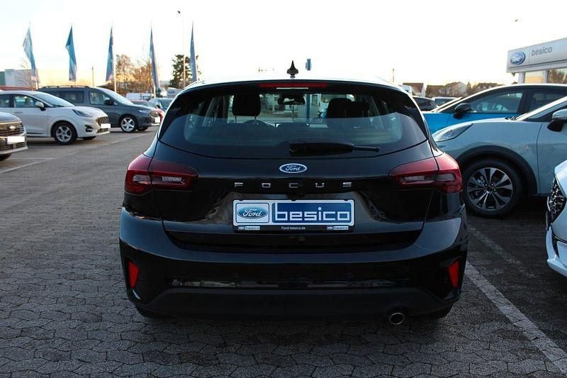 Gebraucht Ford Focus Titanium 155 PS (114 kW) 2024 Agateblack metallic Limousine