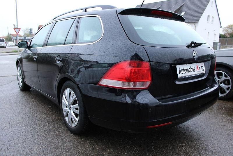 Gebraucht VW Golf VI Comfortline 122 PS (89 kW) 2009 Schwarz Kleinwagen