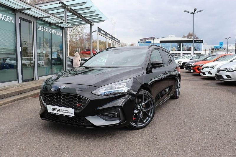 Gebraucht Ford Focus ST 280 PS (205 kW) 2021 Schwarz Limousine