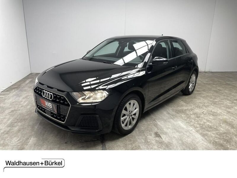 Mythosschwarz (metallic) Gebraucht 2019 Audi A1 Sportback Advanced Kleinwagen | 18.500 € (Fairer Preis) - Bild 1/4