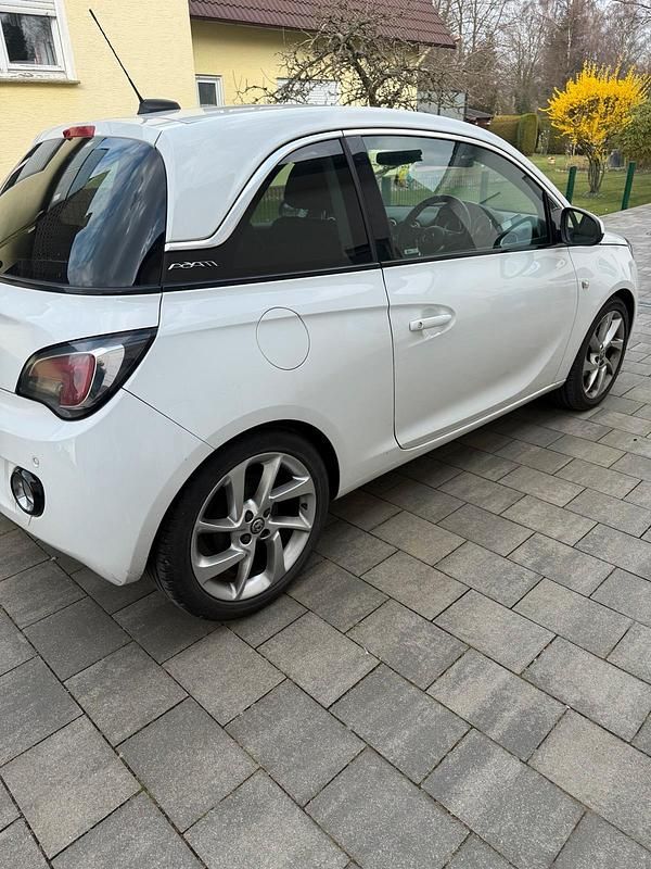 Gebraucht Opel Adam Slam 101 PS (74 kW) 2017 Weiß Kleinwagen