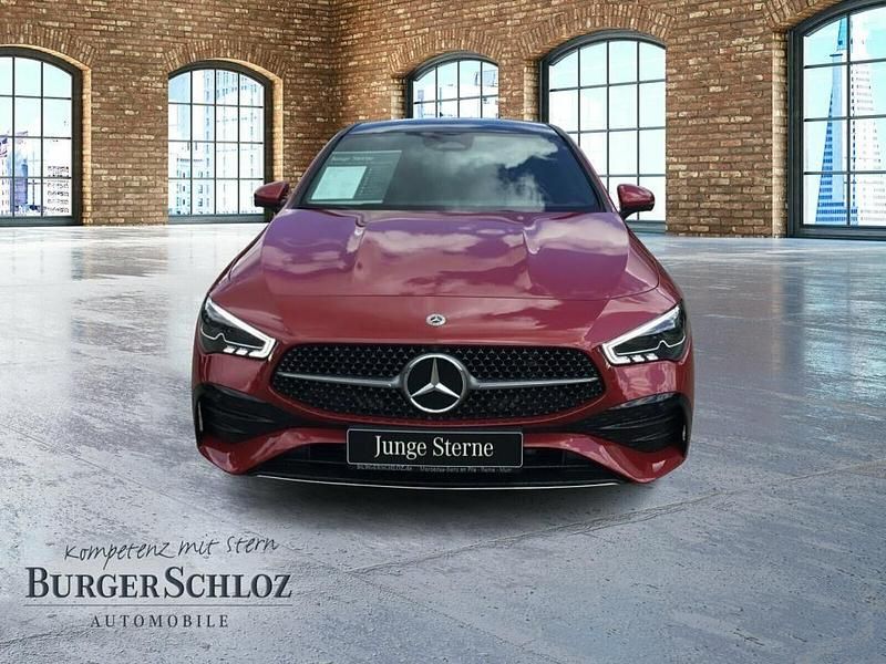Gebraucht Mercedes CLA220 AMG 190 PS (139 kW) 2023 Manufaktur lack manufaktur pat Limousine