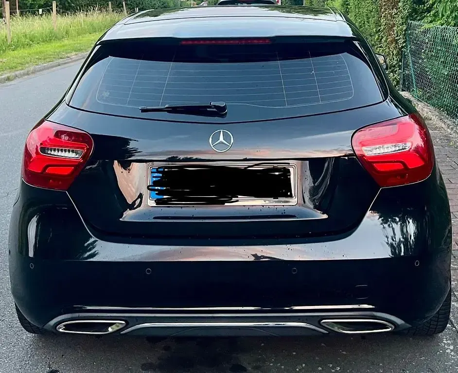 Gebraucht Mercedes 220 177 PS (130 kW) 2017 Schwarz Limousine