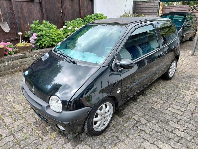 Schwarz Gebraucht 2007 Renault Twingo Kleinwagen | 1.850 € (Etwas zu teuer) - Bild 1/4
