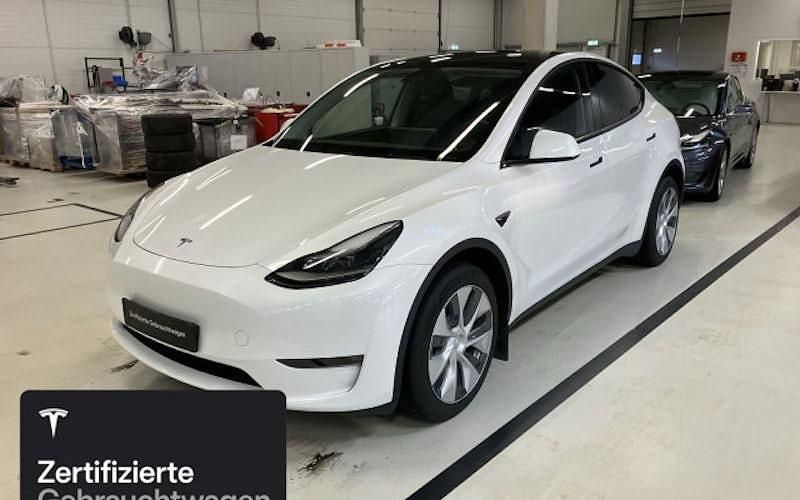 Gebraucht Tesla Model Y 273 kW (372 PS) 2023 Weiß SUV