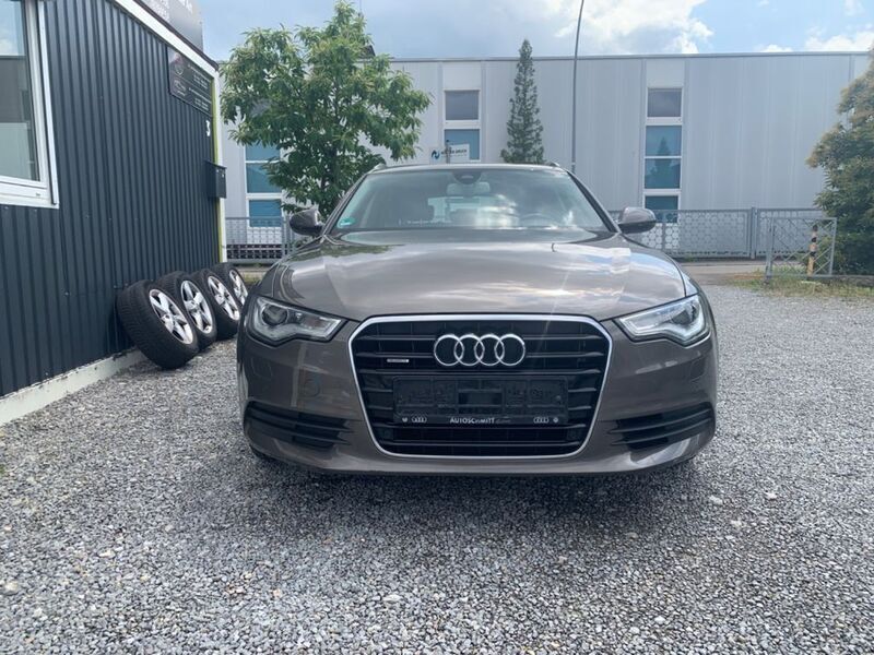 Grau Gebraucht 2012 Audi A6 Business Kombi | 13.499 € (Guter Preis) - Bild 1/4