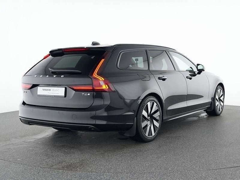 Gebraucht Volvo V90 Plus 349 PS (256 kW) 2024 Onyx black / Kombi