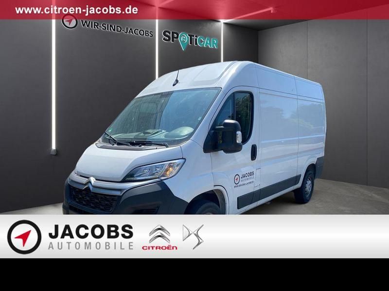 Polarweiss Gebraucht 2022 Citroën Jumper Van / Kleinbus | 26.270 € (Teuer) - Bild 1/4