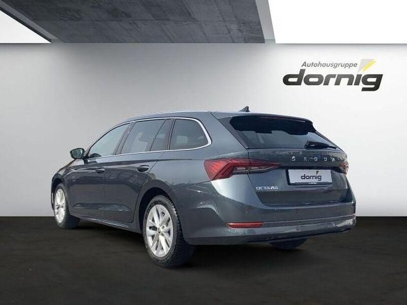 Gebraucht Skoda Octavia Style 110 PS (80 kW) 2021 Quarzgrau metallic Kombi