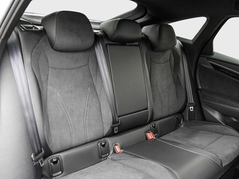 Neu VW ID.7 Pro 210 kW (286 PS) 2026 Silber Limousine