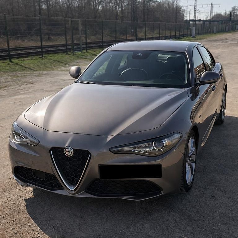 Gebraucht Alfa Romeo Giulia Super 179 PS (131 kW) 2017 Beige Limousine