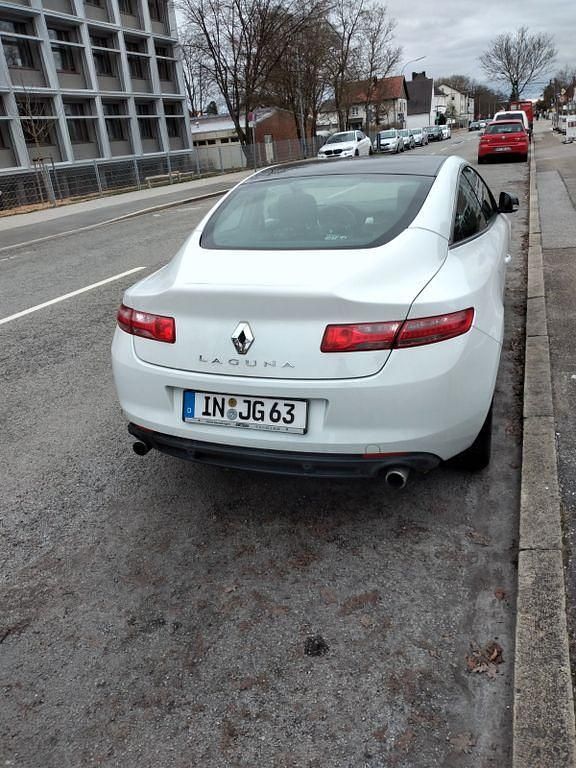 Gebraucht Renault Laguna III GT 178 PS (130 kW) 2012 Weiß Coupé