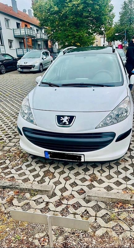 Gebraucht Peugeot 207 90 PS (66 kW) 2007 Weiß Kombi