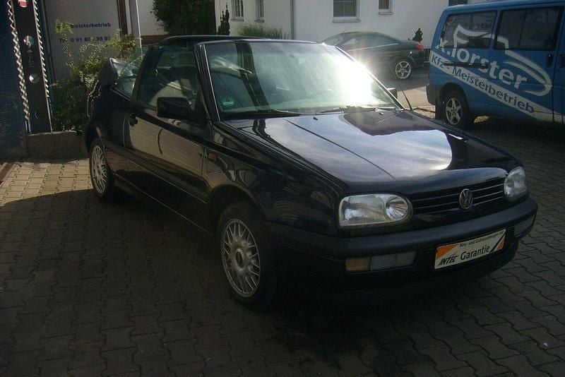 Gebraucht VW Golf Cabriolet 90 PS (66 kW) 1996 Braun Cabrio