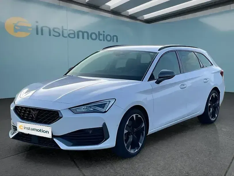 Usata Cupra Leon 150 CV (110 kW) 2024 Bianco Berlina