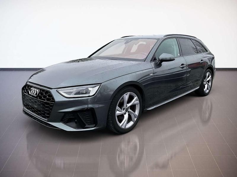 Second-hand Audi A4 S-Line 150 CP (110 kW) 2023 Gri Break