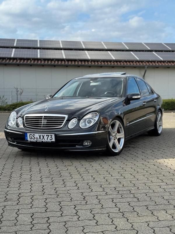 Gebraucht Mercedes E500 306 PS (225 kW) 2003 Grau Limousine