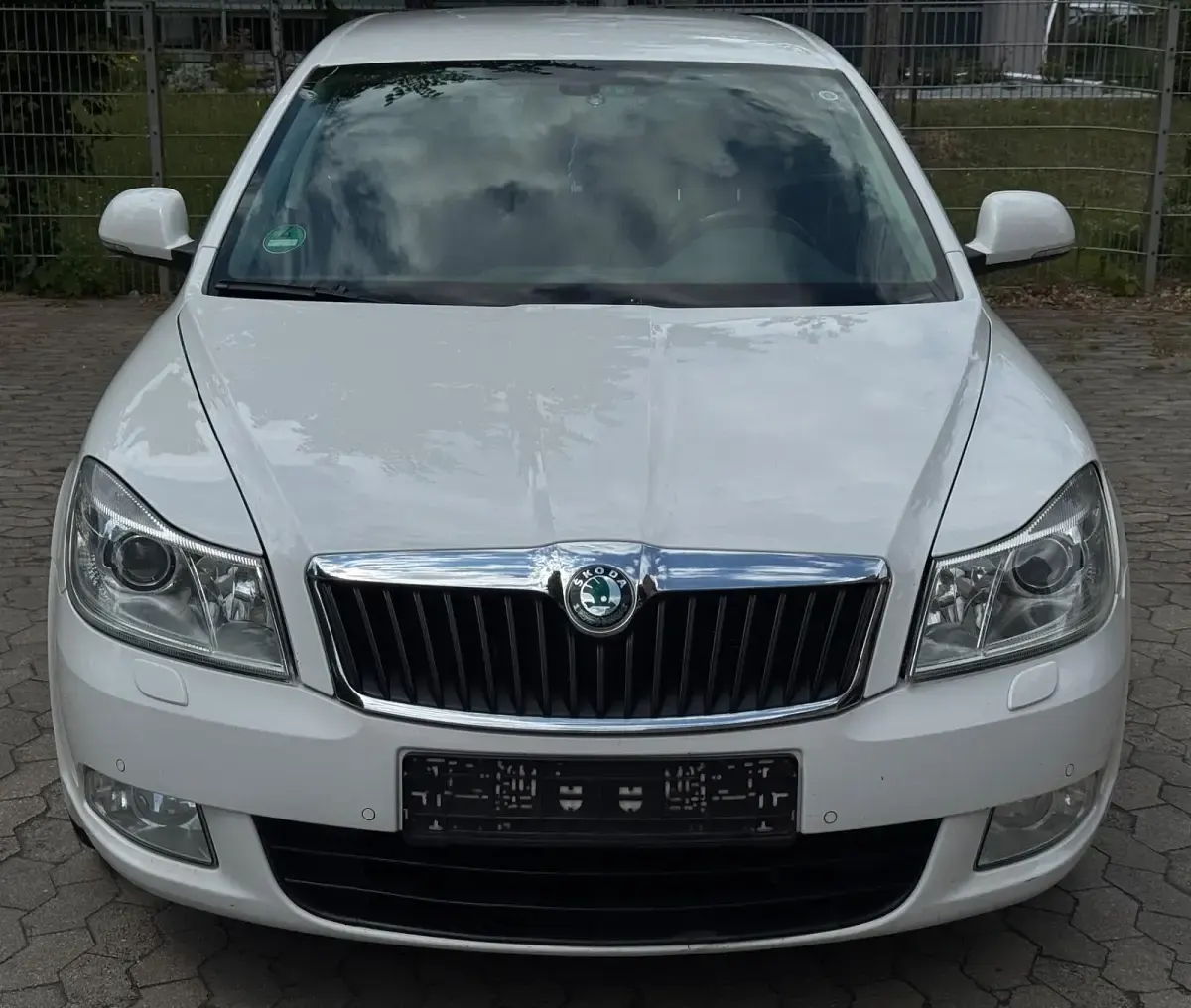 Gebraucht Skoda Octavia 140 PS (102 kW) 2012 Weiß Kombi