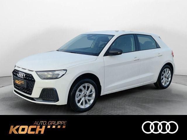Weiß (cortinaweiß) Neu 2025 Audi A1 Sportback Ambiente Kleinwagen | 26.990 € (Guter Preis) - Bild 1/4
