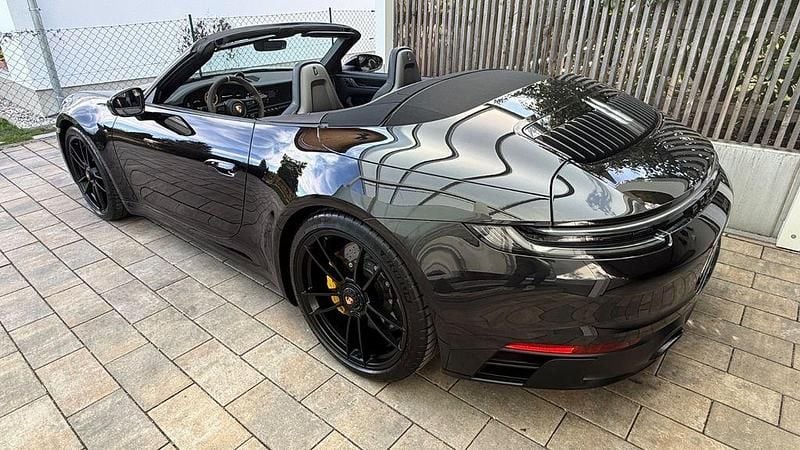 Gebraucht Porsche 992 480 PS (353 kW) 2023 Schwarz Cabrio