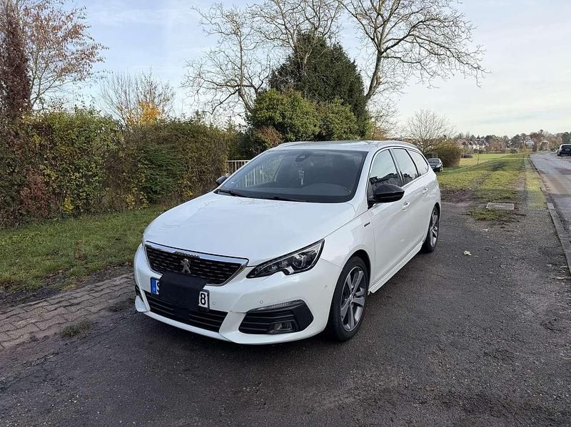 Gebraucht Peugeot 308 SW GT-line 131 PS (96 kW) 2018 Weiß Kombi