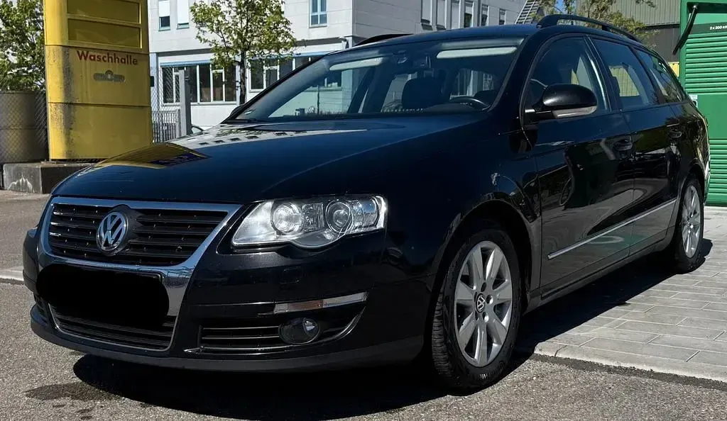 Gebraucht VW Passat 140 PS (102 kW) 2010 Schwarz Kombi