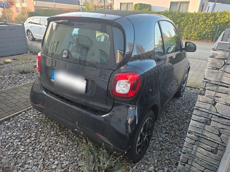 Gebraucht Smart ForTwo Coupé 60 kW (82 PS) 2020 Schwarz Cabrio
