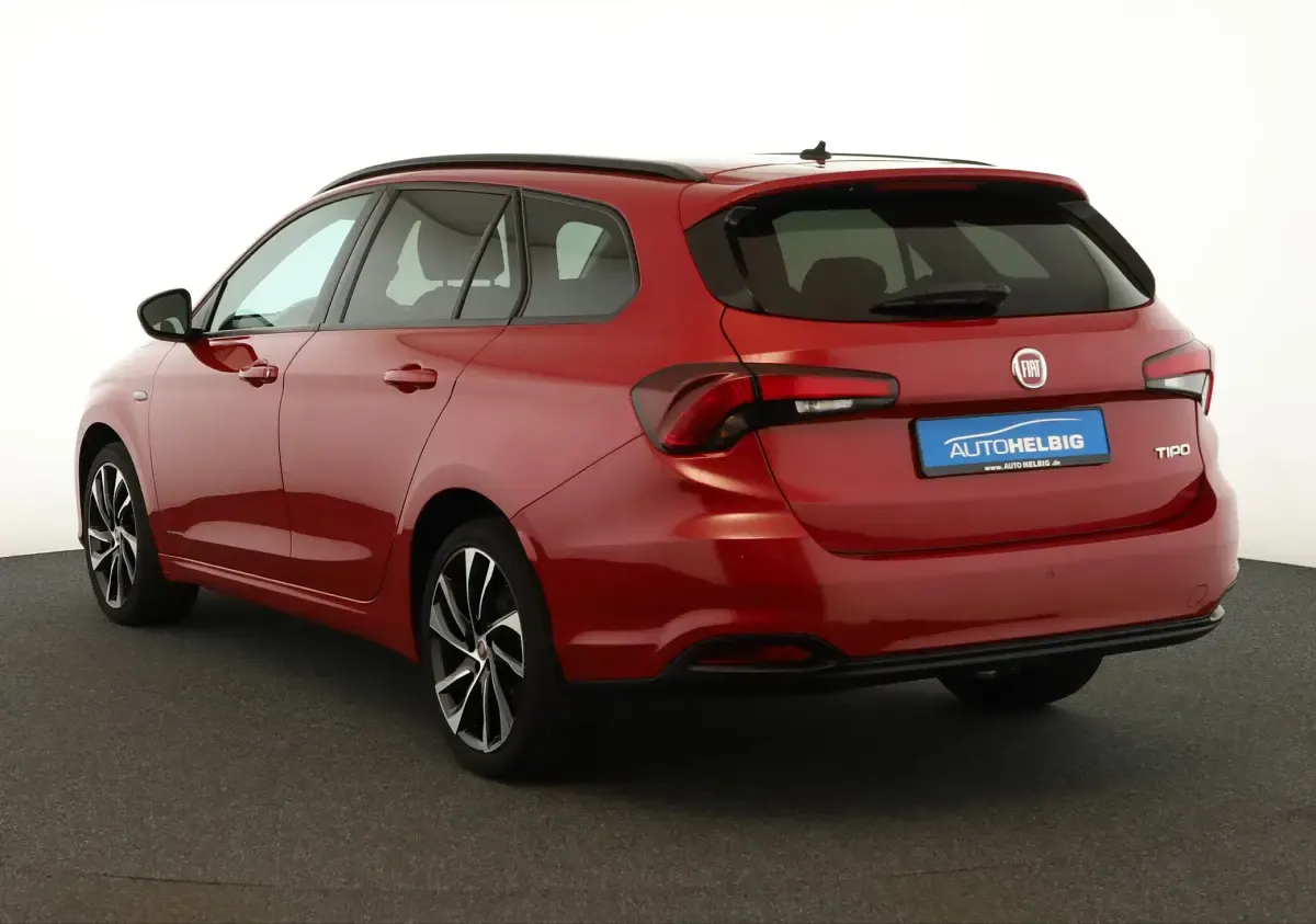 Usata Fiat Tipo S 120 CV (88 kW) 2019 Rosso Station wagon