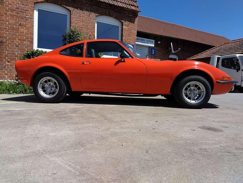 Second-hand Opel GT 90 CP (66 kW) 1973 Roșu Coupe