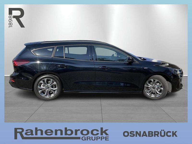 Gebraucht Ford Focus ST-Line X 116 PS (85 kW) 2025 Obsidianschwarz metallic (schwarz) (metallic) Kombi