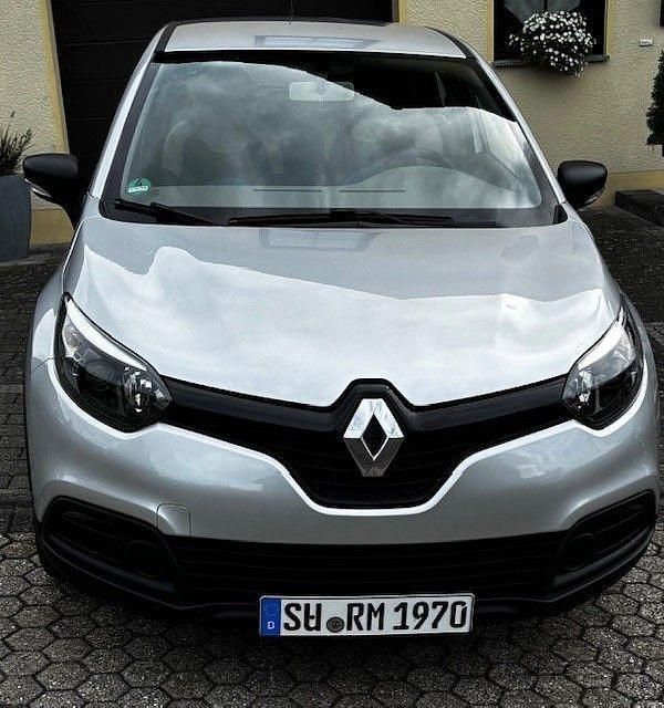 Gebraucht Renault Captur Life 90 PS (66 kW) 2015 Grau SUV