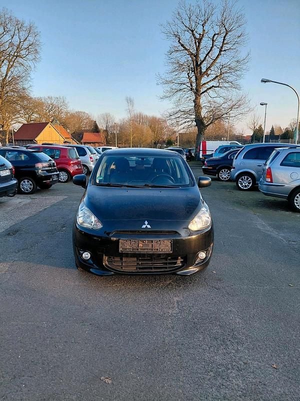 Gebraucht Mitsubishi Space Star 71 PS (52 kW) 2015 Schwarz Kleinwagen