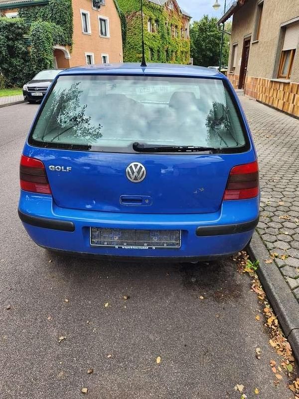 Gebraucht VW Golf IV 75 PS (55 kW) 2001 Limousine