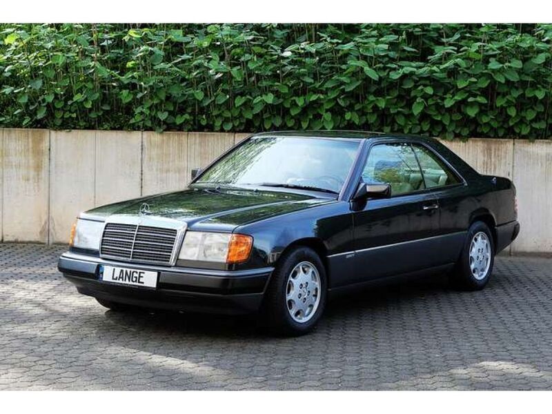 Schwarz Gebraucht 1991 Mercedes E300 Coupé | 29.480 € - Bild 1/4