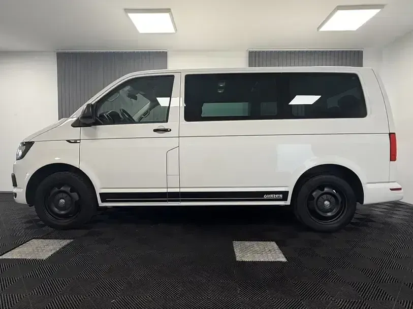 Używany VW Multivan 2017 Andere Minivan
