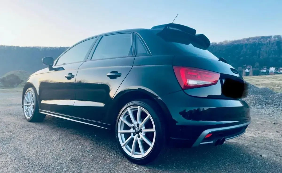 Brugt Audi A1 S-Line 122 HK (89 kW) 2014 Sort Hatchback