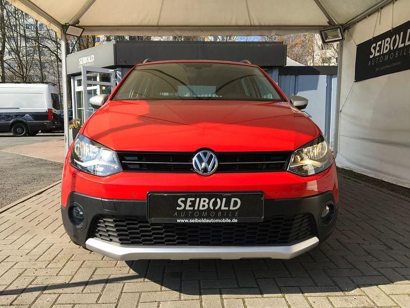 Gebraucht VW Polo Cross 90 PS (66 kW) 2017 Rot Kleinwagen