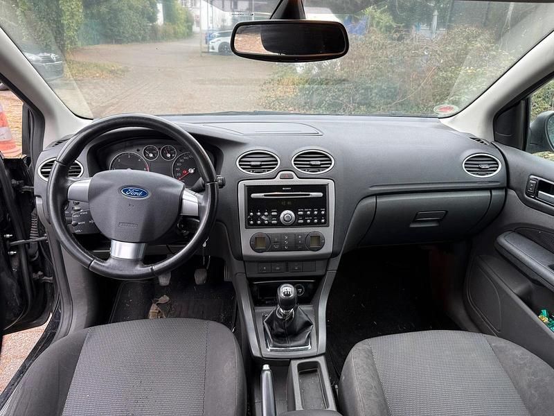 Gebraucht Ford Focus 136 PS (100 kW) 2006 Schwarz Limousine