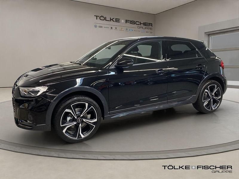 Gebraucht Audi A1 Basis 150 PS (110 kW) 2026 Schwarz SUV