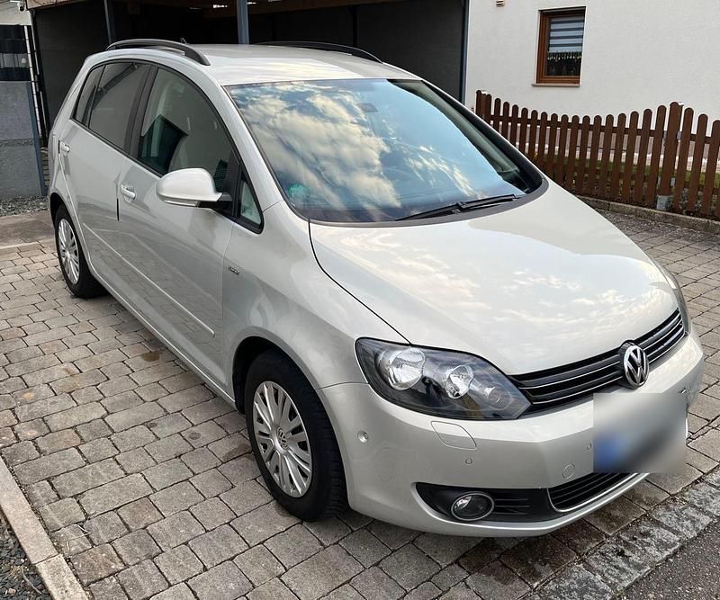 Gebraucht VW Golf Plus Cross Life 122 PS (89 kW) 2013 Silber Van / Kleinbus