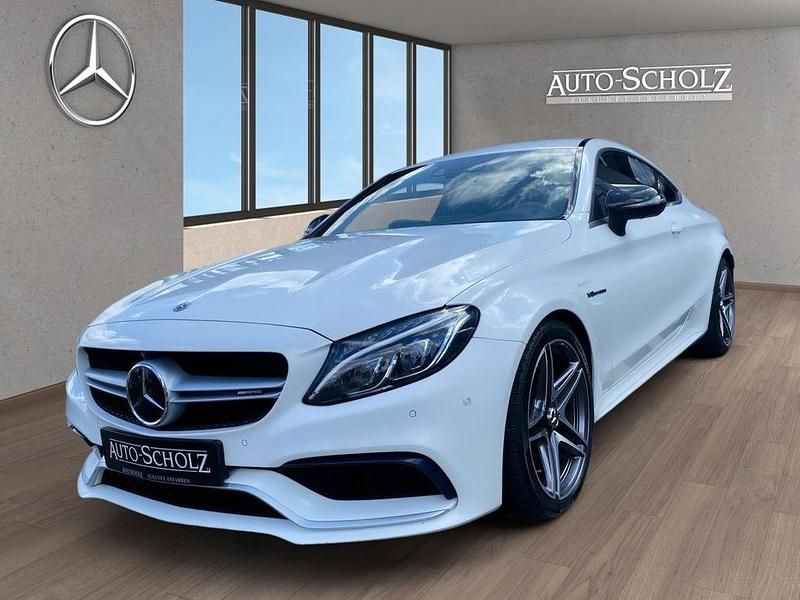 Weiß Gebraucht 2017 Mercedes C63 AMG AMG Coupé | 53.678 € (Etwas zu teuer) - Bild 1/4
