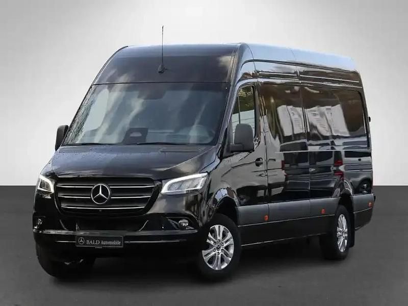 Gebraucht Mercedes Sprinter 190 PS (139 kW) 2024 Obsidianschwarz metallic Van
