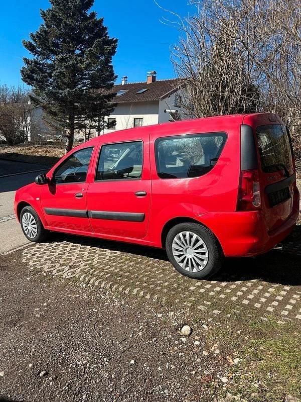 Gebraucht Dacia Logan 87 PS (63 kW) 2009 Rot Kombi