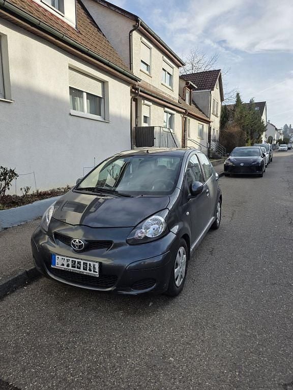 Gebraucht Toyota Aygo Cool 68 PS (50 kW) 2009 Schwarz Kleinwagen