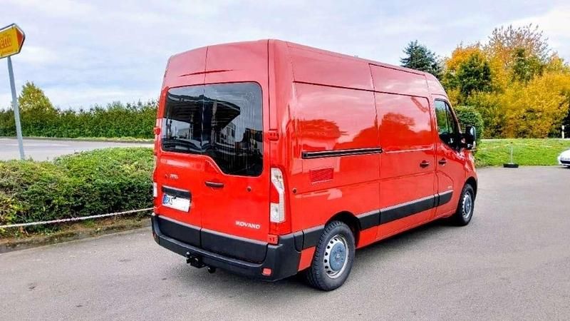 Gebraucht Opel Movano 125 PS (91 kW) 2014 Rot Van