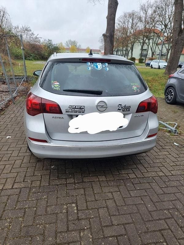 Gebraucht Opel Astra Eco 136 PS (100 kW) 2014 Grau Kombi