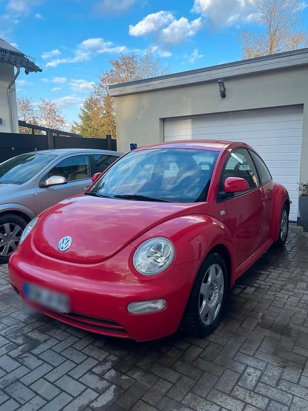 Gebraucht VW New Beetle 115 PS (84 kW) 1999 Rot Kleinwagen