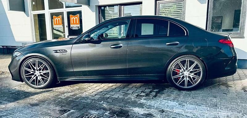 Gebraucht Mercedes C63 AMG AMG 476 PS (350 kW) 2024 Grafitgrau  metalliclack Limousine