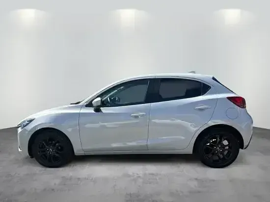 Gebraucht Mazda 2 Kizoku 90 PS (66 kW) 2019 Weiß Kleinwagen