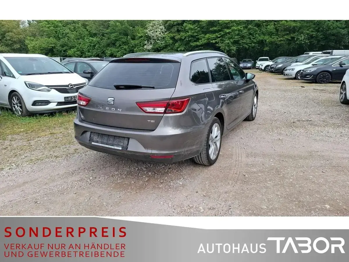 Gebraucht Seat Leon ST Style 125 PS (91 kW) 2016 "technic" grau Kombi
